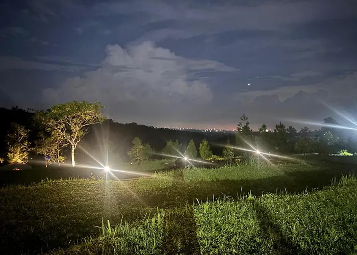 Tikumbar Valley Glamping Pelaga Plaga