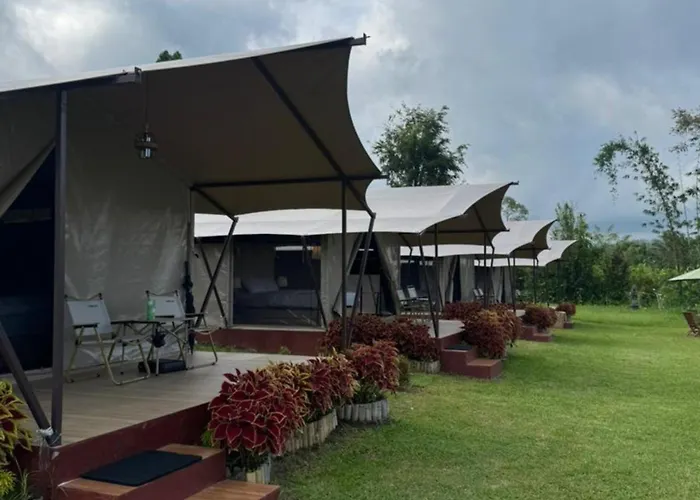 Tikumbar Valley Glamping Pelaga